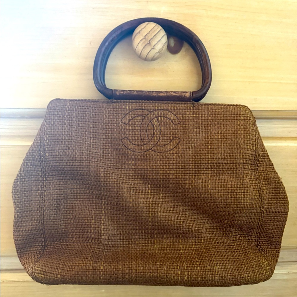 Chanel cc straw basket